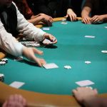 How to chơi poker and manage your bankroll