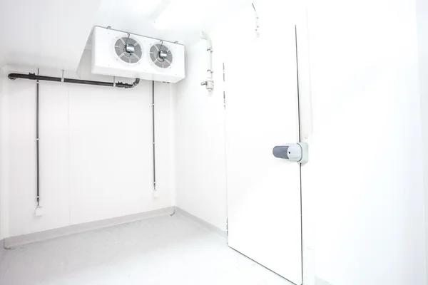 How Regular Commercial Refrigeration Service Prevents Breakdowns